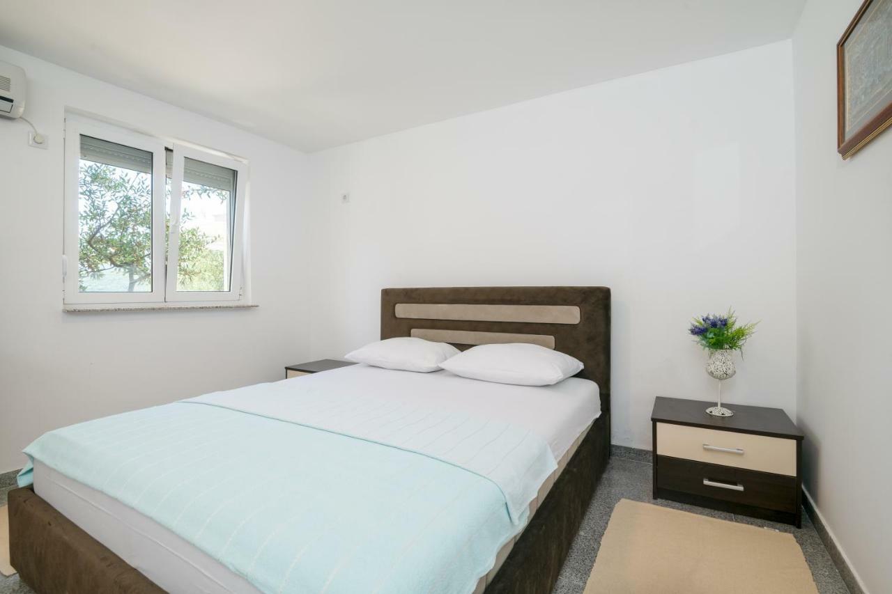Apartments Lukrecia Neum Ngoại thất bức ảnh